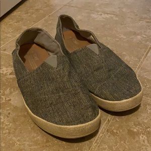 TOMS mens Sz 11.5 Gray Chambray Slip-On Sneaker